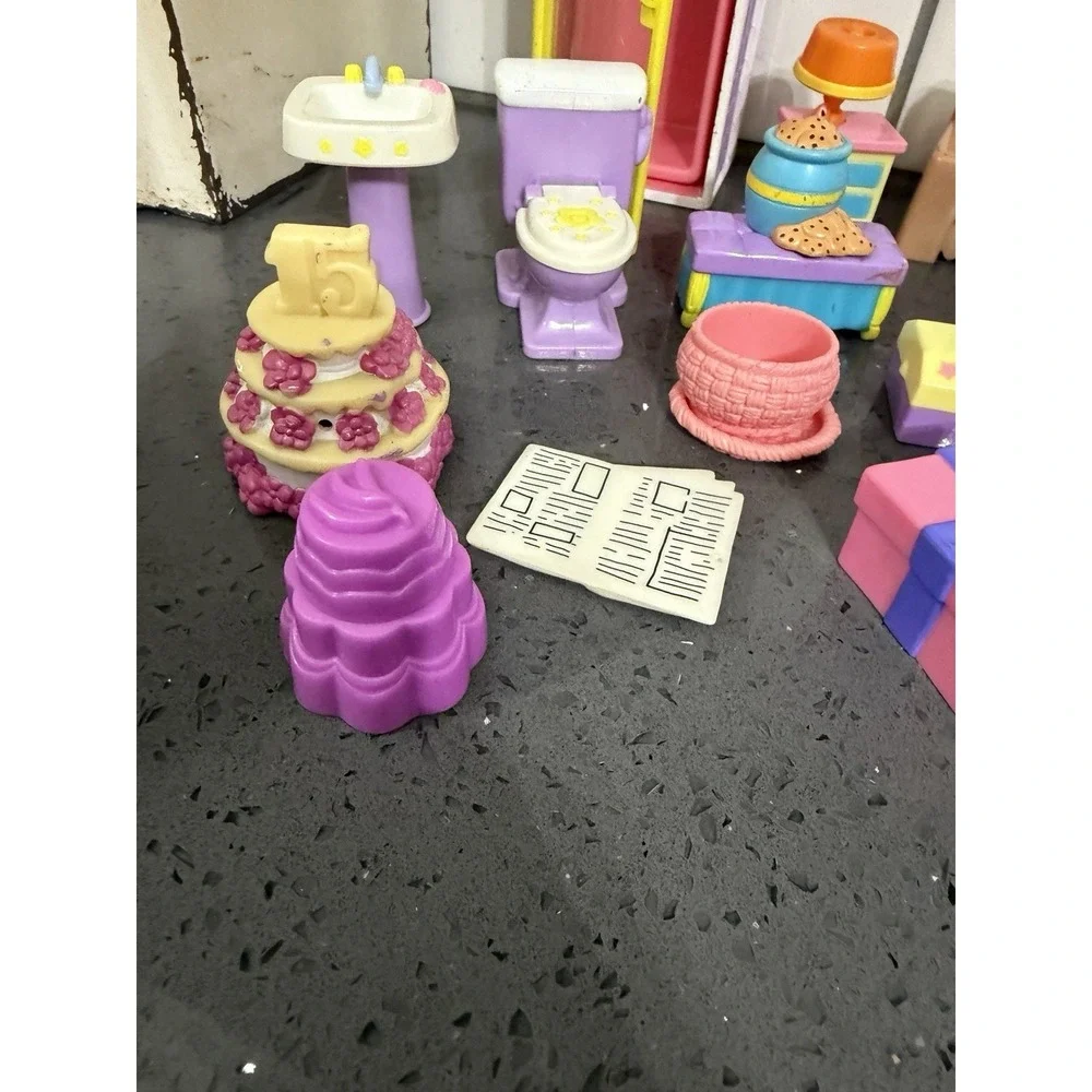 Vintage Dora‎ Explorer Doll House Furniture Mixed Lot Rug Couch Shower Cake Lamp